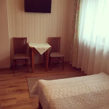 Lojasowka Homestay *